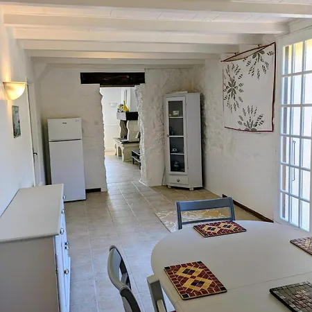 펜션 Champfort Saint-Vallier (Charente)